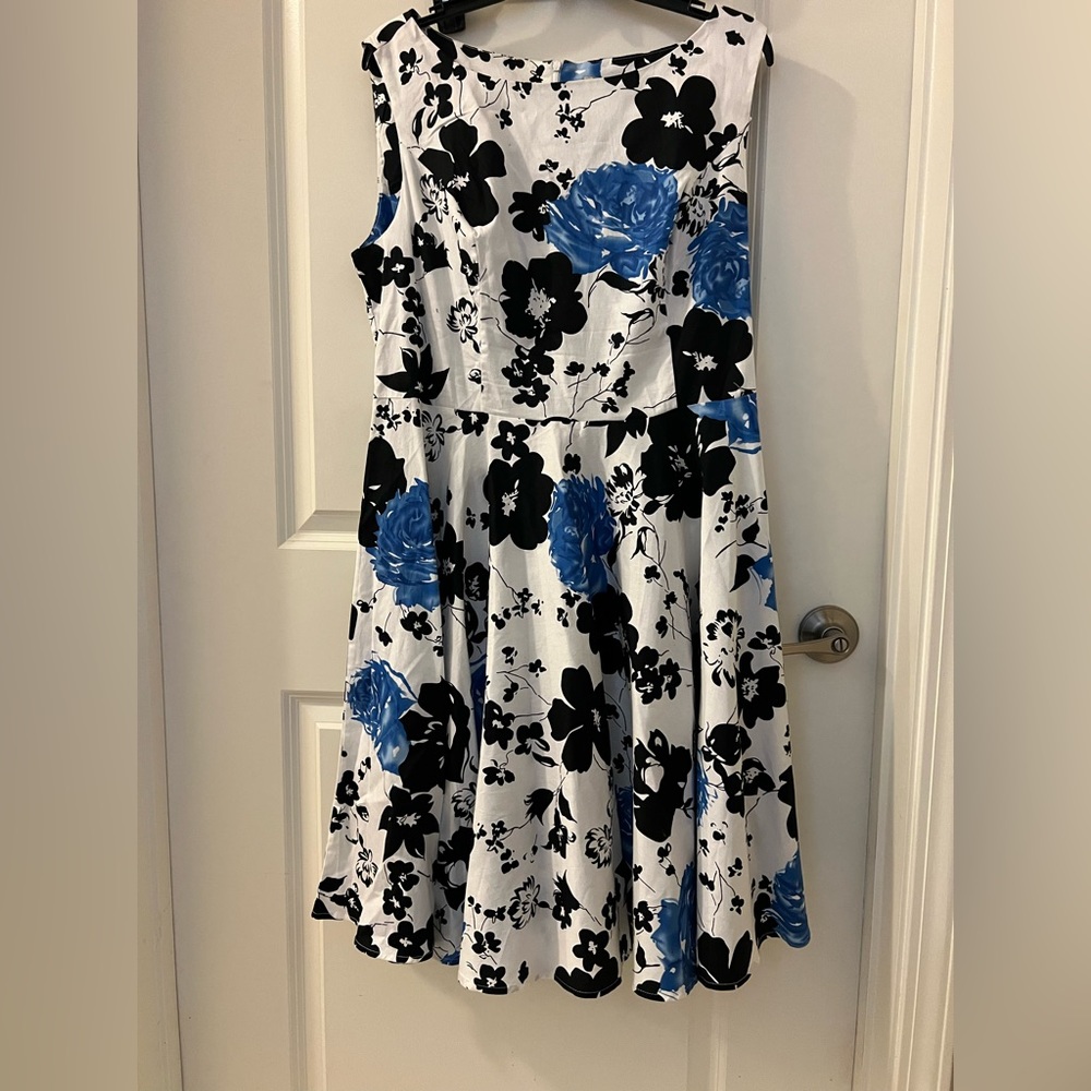 Floral flared dress 1X